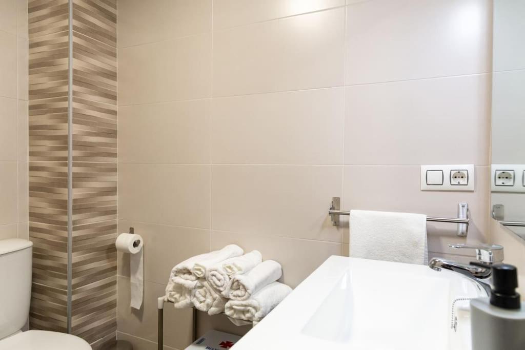 El Patio De La Vina By Gades Gestion Apartment Cádiz Exterior photo