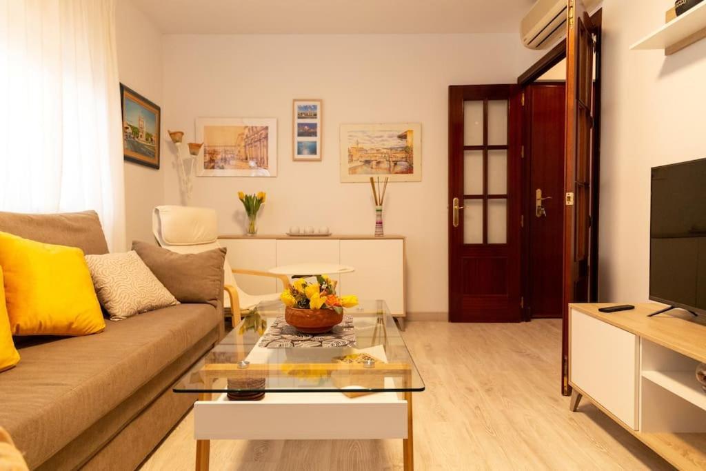 El Patio De La Vina By Gades Gestion Apartment Cádiz Exterior photo